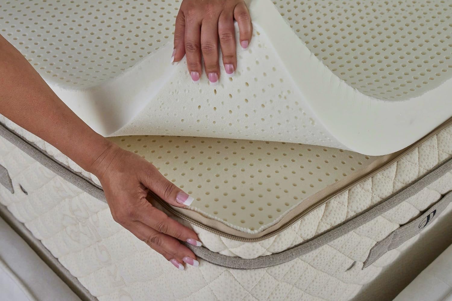 Eco Terra Natural Latex 3" Medium-Firm Mattress Topper | Luxurious Comfort & Support| Organic Certified Latex | Deep Rejuvenating Sleep | Support Shoulders, HIPS, Back & Knees | Cal King