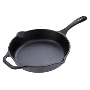 Victoria 10-Inch Cast Iron Skillet, Pre-Seasoned with Flaxseed Oil, Made in Colombia