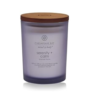 Chesapeake Bay Candle Serenity + Calm (Lavender Thyme), Medium Jar